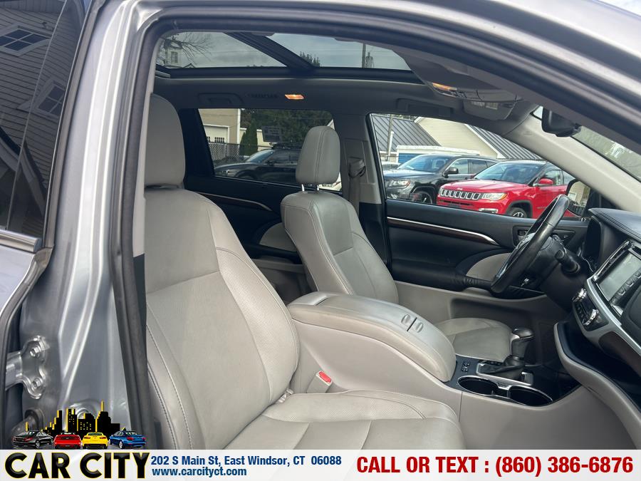 2015 Toyota Highlander AWD 4dr V6 Limited (Natl), available for sale in East Windsor, Connecticut | Car City LLC. East Windsor, Connecticut 2015 Toyota Highlander AWD 4dr V6 Limited (Natl), available for sale in East Windsor, Connecticut | Car City LLC. East Windsor, Connecticut