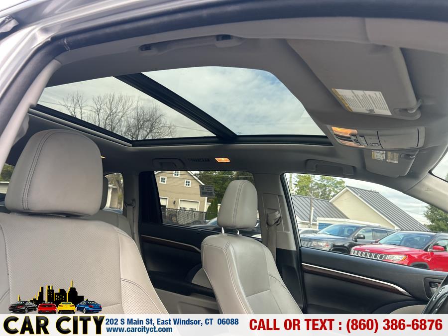 2015 Toyota Highlander AWD 4dr V6 Limited (Natl), available for sale in East Windsor, Connecticut | Car City LLC. East Windsor, Connecticut 2015 Toyota Highlander AWD 4dr V6 Limited (Natl), available for sale in East Windsor, Connecticut | Car City LLC. East Windsor, Connecticut
