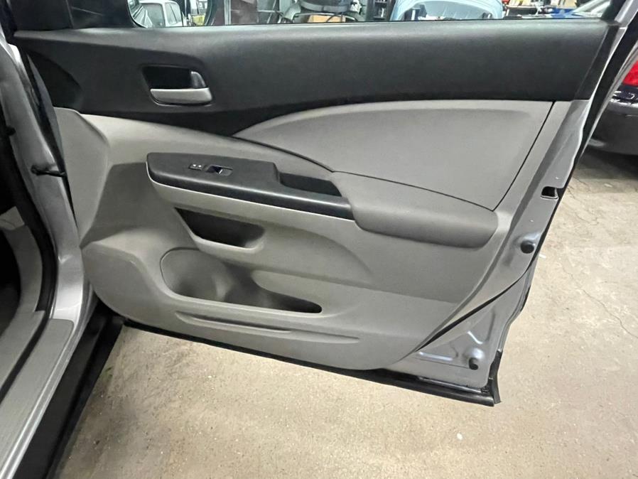 2014 Honda CR-V AWD 5dr LX, available for sale in New Milford, Connecticut | Faustos Auto Body and Repairs LLC. New Milford, Connecticut 2014 Honda CR-V AWD 5dr LX, available for sale in New Milford, Connecticut | Faustos Auto Body and Repairs LLC. New Milford, Connecticut