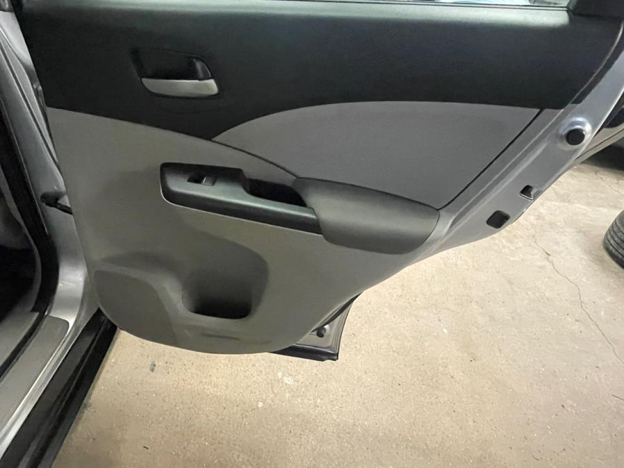2014 Honda CR-V AWD 5dr LX, available for sale in New Milford, Connecticut | Faustos Auto Body and Repairs LLC. New Milford, Connecticut 2014 Honda CR-V AWD 5dr LX, available for sale in New Milford, Connecticut | Faustos Auto Body and Repairs LLC. New Milford, Connecticut