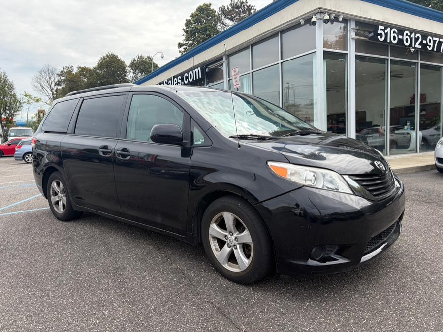 2011 Toyota Sienna