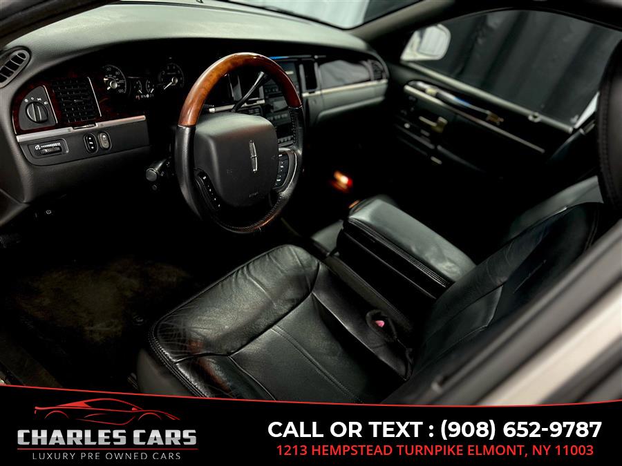 2011 Lincoln Town Car Signature Limited, available for sale in Elmont, New York | Charles Cars. Elmont, New York 2011 Lincoln Town Car Signature Limited, available for sale in Elmont, New York | Charles Cars. Elmont, New York