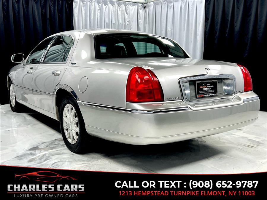 2011 Lincoln Town Car Signature Limited, available for sale in Elmont, New York | Charles Cars. Elmont, New York 2011 Lincoln Town Car Signature Limited, available for sale in Elmont, New York | Charles Cars. Elmont, New York