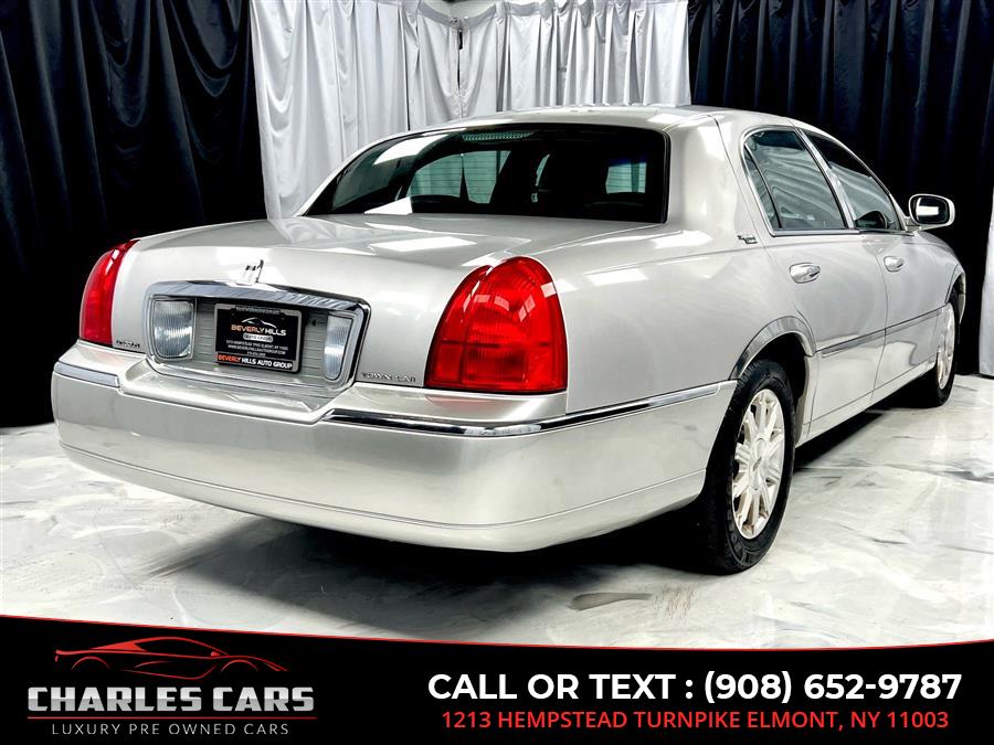 2011 Lincoln Town Car Signature Limited, available for sale in Elmont, New York | Charles Cars. Elmont, New York 2011 Lincoln Town Car Signature Limited, available for sale in Elmont, New York | Charles Cars. Elmont, New York