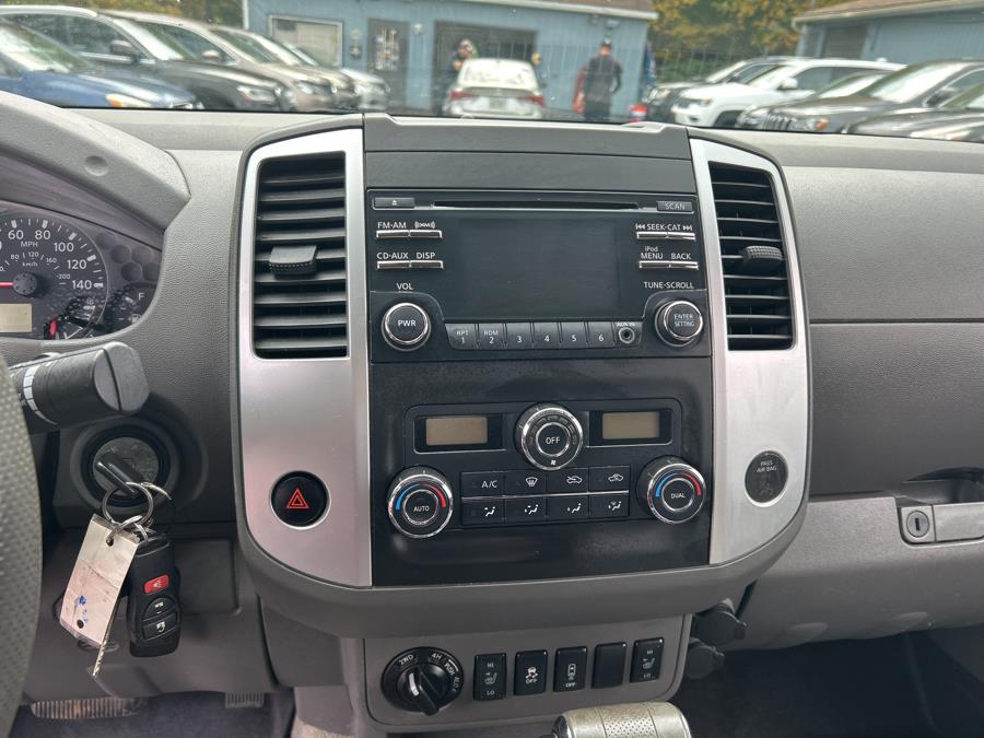 2014 Nissan Frontier 4WD Crew Cab SWB Auto PRO-4X, available for sale in Vernon Rockville, Connecticut | Vernon Motor Cars. Vernon Rockville, Connecticut 2014 Nissan Frontier 4WD Crew Cab SWB Auto PRO-4X, available for sale in Vernon Rockville, Connecticut | Vernon Motor Cars. Vernon Rockville, Connecticut