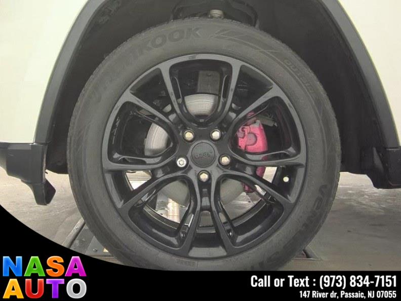 2017 Jeep Grand Cherokee Limited 4x4, available for sale in Passaic, New Jersey | Nasa Auto. Passaic, New Jersey 2017 Jeep Grand Cherokee Limited 4x4, available for sale in Passaic, New Jersey | Nasa Auto. Passaic, New Jersey