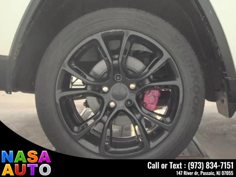 2017 Jeep Grand Cherokee Limited 4x4, available for sale in Passaic, New Jersey | Nasa Auto. Passaic, New Jersey 2017 Jeep Grand Cherokee Limited 4x4, available for sale in Passaic, New Jersey | Nasa Auto. Passaic, New Jersey