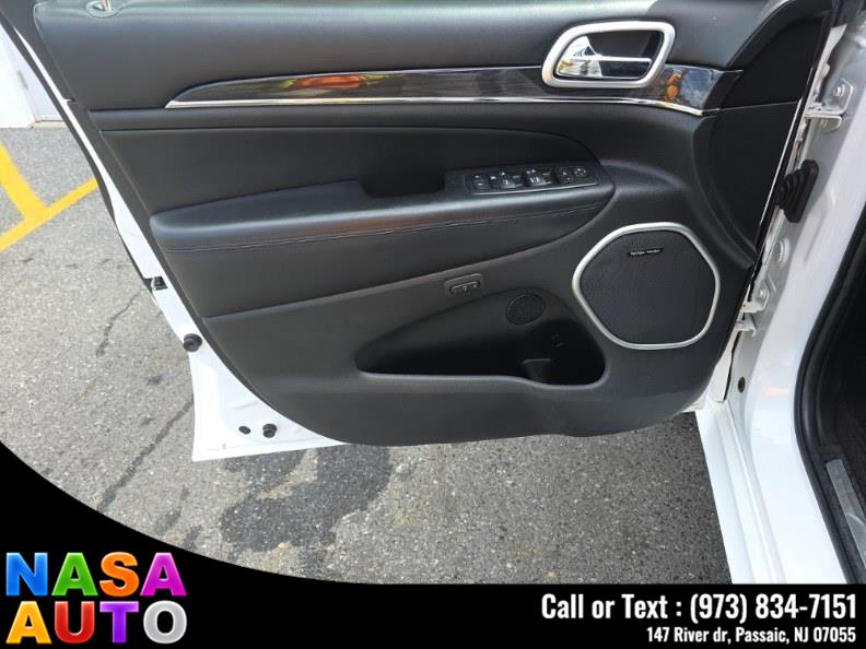 2015 Jeep Grand Cherokee 4WD 4dr High Altitude, available for sale in Passaic, New Jersey | Nasa Auto. Passaic, New Jersey 2015 Jeep Grand Cherokee 4WD 4dr High Altitude, available for sale in Passaic, New Jersey | Nasa Auto. Passaic, New Jersey