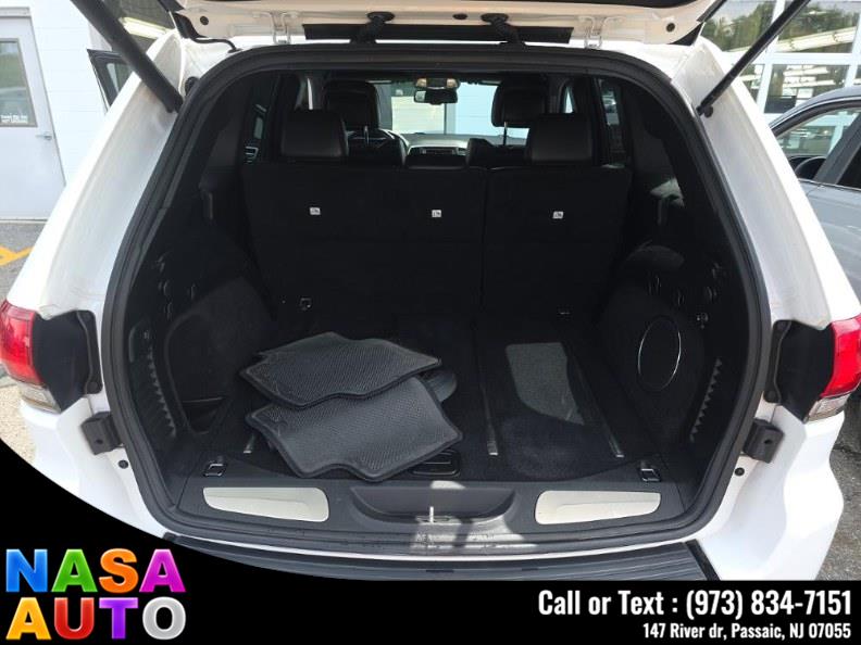 2015 Jeep Grand Cherokee 4WD 4dr High Altitude, available for sale in Passaic, New Jersey | Nasa Auto. Passaic, New Jersey 2015 Jeep Grand Cherokee 4WD 4dr High Altitude, available for sale in Passaic, New Jersey | Nasa Auto. Passaic, New Jersey