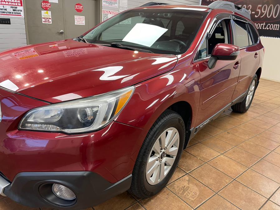 2017 Subaru Outback 2.5i Premium photo 4