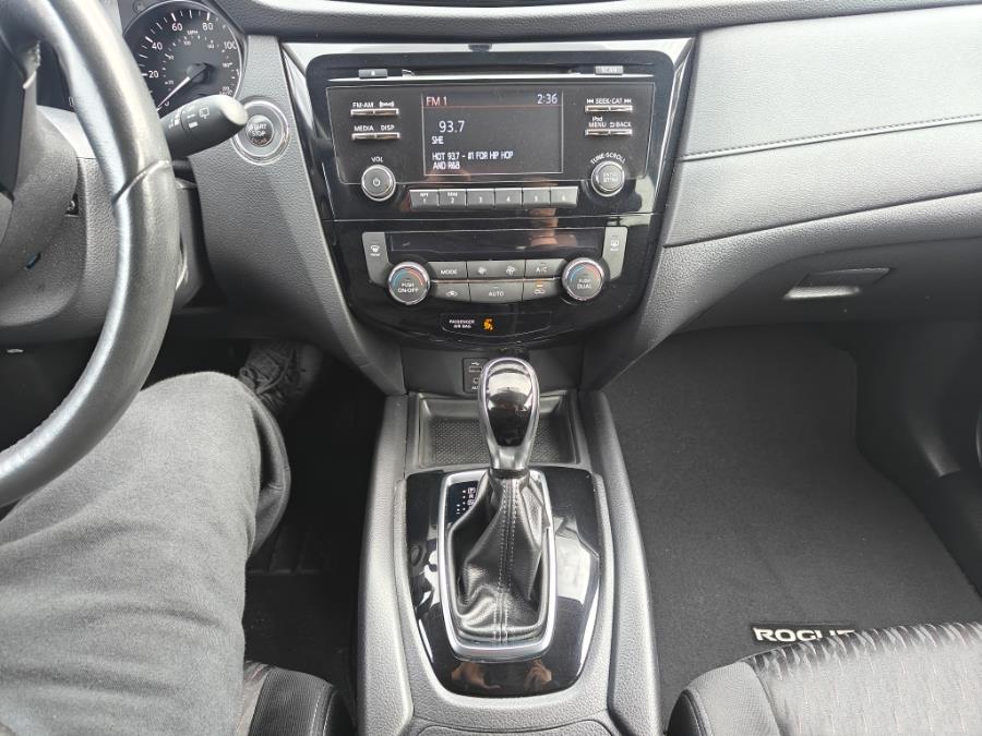 2017 Nissan Rogue 2017.5 AWD SV, available for sale in South Windsor, Connecticut | Fancy Rides LLC. South Windsor, Connecticut 2017 Nissan Rogue 2017.5 AWD SV, available for sale in South Windsor, Connecticut | Fancy Rides LLC. South Windsor, Connecticut
