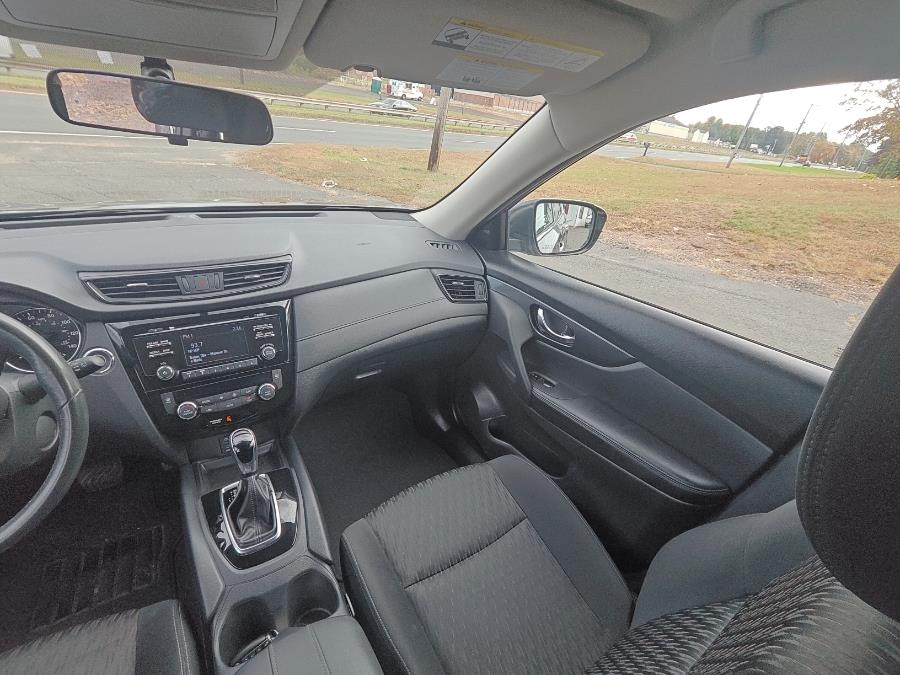 2017 Nissan Rogue 2017.5 AWD SV, available for sale in South Windsor, Connecticut | Fancy Rides LLC. South Windsor, Connecticut 2017 Nissan Rogue 2017.5 AWD SV, available for sale in South Windsor, Connecticut | Fancy Rides LLC. South Windsor, Connecticut