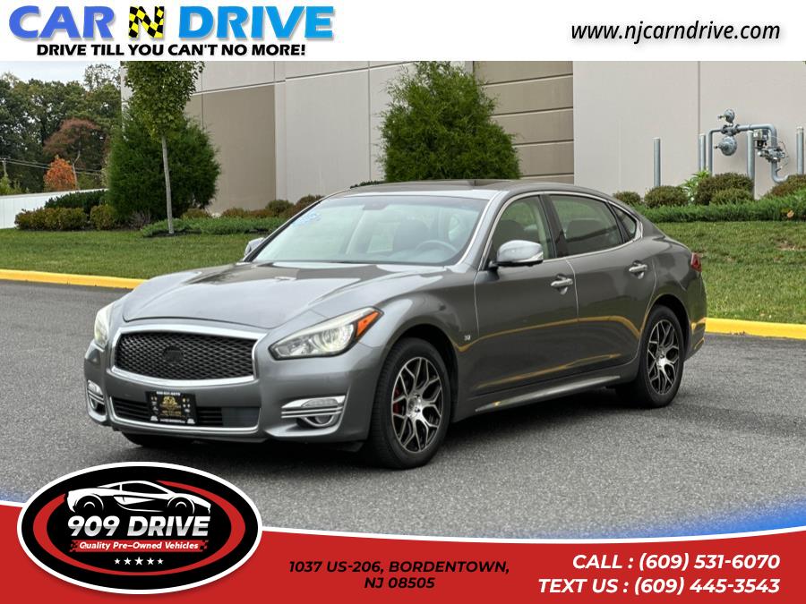 Used 2015 Infiniti Q70 in BORDENTOWN, New Jersey | 909 Drive. BORDENTOWN, New Jersey