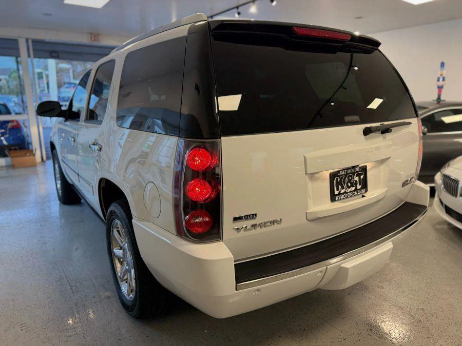 2009 GMC Yukon Denali Sport Utility 4D, available for sale in Santa Ana, California | K&T Motor LLC. Santa Ana, California 2009 GMC Yukon Denali Sport Utility 4D, available for sale in Santa Ana, California | K&T Motor LLC. Santa Ana, California