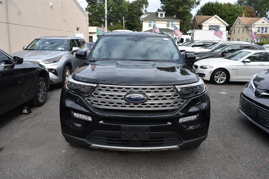 2022 Ford Explorer Limited photo 3