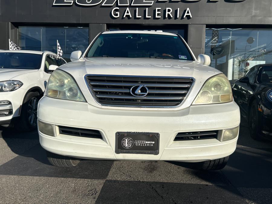 2004 Lexus GX 470 4dr SUV 4WD, available for sale in Jersey City, New Jersey | Luxe Auto Galleria. Jersey City, New Jersey 2004 Lexus GX 470 4dr SUV 4WD, available for sale in Jersey City, New Jersey | Luxe Auto Galleria. Jersey City, New Jersey