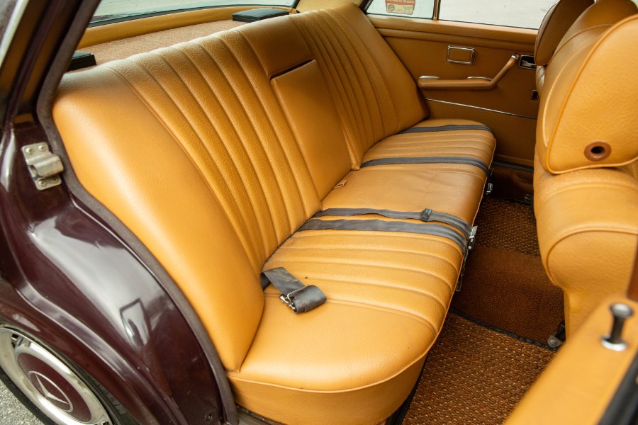 1972 Mercedes-Benz 280SE 4-Door Sedan, available for sale in North Salem, New York | Meccanic Shop North Inc. North Salem, New York 1972 Mercedes-Benz 280SE 4-Door Sedan, available for sale in North Salem, New York | Meccanic Shop North Inc. North Salem, New York