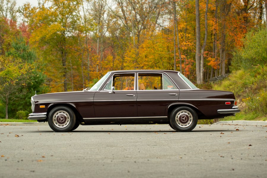 1972 Mercedes-Benz 280SE 4-Door Sedan, available for sale in North Salem, New York | Meccanic Shop North Inc. North Salem, New York 1972 Mercedes-Benz 280SE 4-Door Sedan, available for sale in North Salem, New York | Meccanic Shop North Inc. North Salem, New York