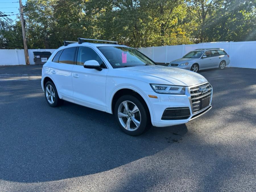 Used 2020 Audi Q5 in Agawam, Massachusetts | Malkoon Motors. Agawam, Massachusetts