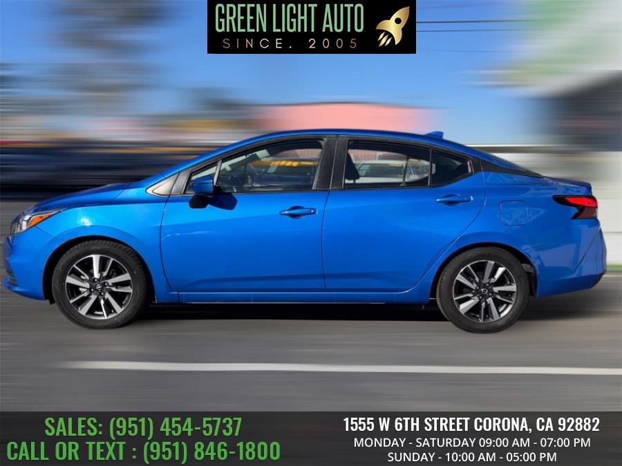 2021 Nissan Versa SV photo 4