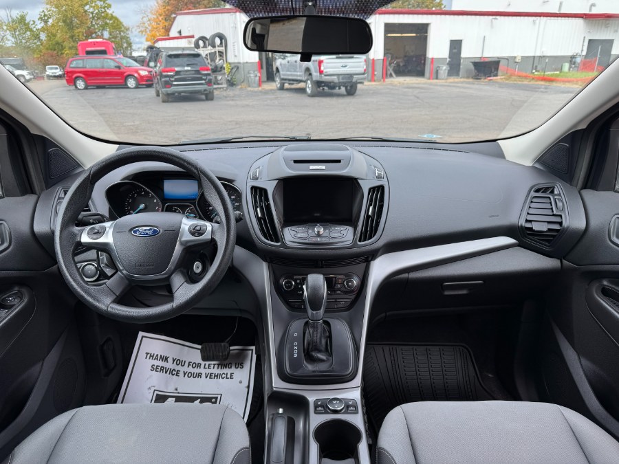 2015 Ford Escape 4WD 4dr SE, available for sale in Ortonville, Michigan | Marsh Auto Sales LLC. Ortonville, Michigan 2015 Ford Escape 4WD 4dr SE, available for sale in Ortonville, Michigan | Marsh Auto Sales LLC. Ortonville, Michigan