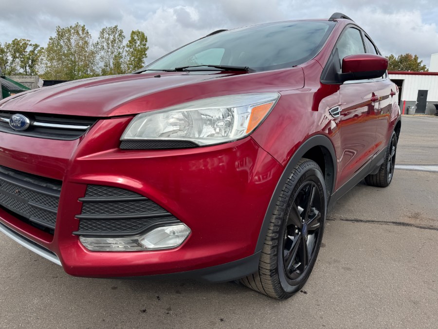 2015 Ford Escape 4WD 4dr SE, available for sale in Ortonville, Michigan | Marsh Auto Sales LLC. Ortonville, Michigan 2015 Ford Escape 4WD 4dr SE, available for sale in Ortonville, Michigan | Marsh Auto Sales LLC. Ortonville, Michigan