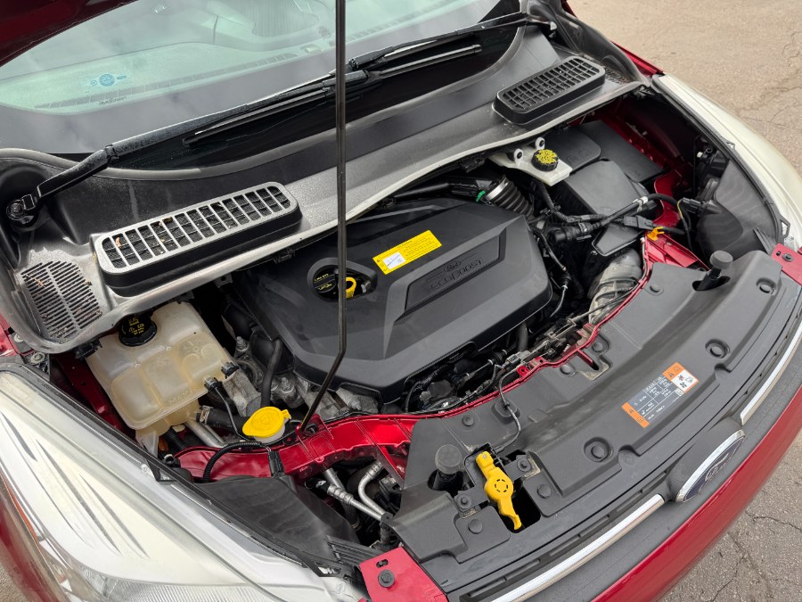 2015 Ford Escape 4WD 4dr SE, available for sale in Ortonville, Michigan | Marsh Auto Sales LLC. Ortonville, Michigan 2015 Ford Escape 4WD 4dr SE, available for sale in Ortonville, Michigan | Marsh Auto Sales LLC. Ortonville, Michigan