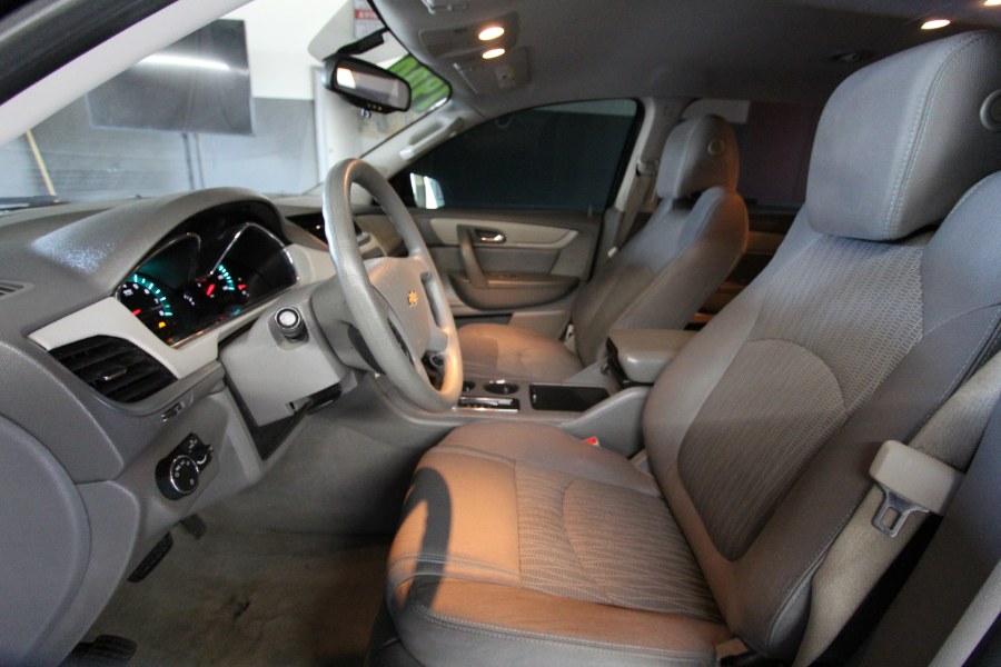 2017 Chevrolet Traverse FWD 4dr LS w/1LS, available for sale in Garden Grove, California | U Save Auto Auction. Garden Grove, California 2017 Chevrolet Traverse FWD 4dr LS w/1LS, available for sale in Garden Grove, California | U Save Auto Auction. Garden Grove, California