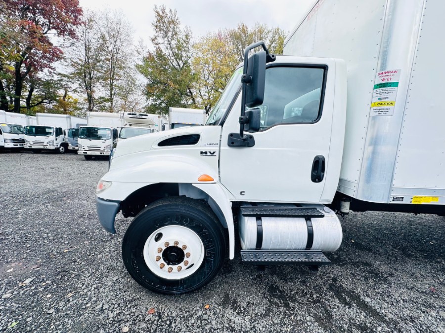 2022 International MV 607 26FT DRY BOX + CUMMINS + LIFT GATE + NO CDL, available for sale in South Amboy, New Jersey | NJ Truck Spot. South Amboy, New Jersey 2022 International MV 607 26FT DRY BOX + CUMMINS + LIFT GATE + NO CDL, available for sale in South Amboy, New Jersey | NJ Truck Spot. South Amboy, New Jersey