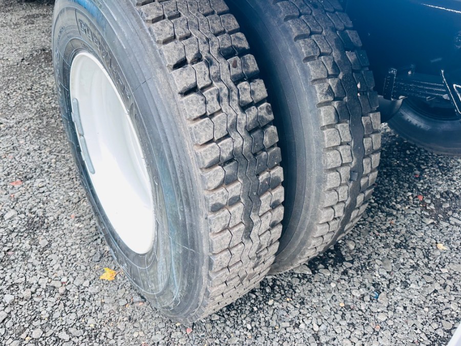 2022 International MV 607 26FT DRY BOX + CUMMINS + LIFT GATE + NO CDL, available for sale in South Amboy, New Jersey | NJ Truck Spot. South Amboy, New Jersey 2022 International MV 607 26FT DRY BOX + CUMMINS + LIFT GATE + NO CDL, available for sale in South Amboy, New Jersey | NJ Truck Spot. South Amboy, New Jersey