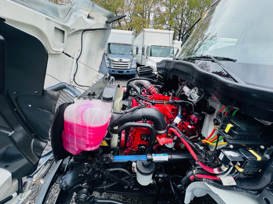 2022 International MV 607 26FT DRY BOX + CUMMINS + LIFT GATE + NO CDL, available for sale in South Amboy, New Jersey | NJ Truck Spot. South Amboy, New Jersey 2022 International MV 607 26FT DRY BOX + CUMMINS + LIFT GATE + NO CDL, available for sale in South Amboy, New Jersey | NJ Truck Spot. South Amboy, New Jersey