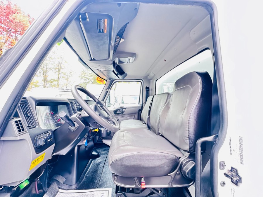 2022 International MV 607 26FT DRY BOX + CUMMINS + LIFT GATE + NO CDL, available for sale in South Amboy, New Jersey | NJ Truck Spot. South Amboy, New Jersey 2022 International MV 607 26FT DRY BOX + CUMMINS + LIFT GATE + NO CDL, available for sale in South Amboy, New Jersey | NJ Truck Spot. South Amboy, New Jersey