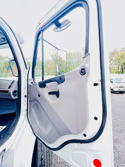 2019 Freightliner M2 106 AIR SUSPENSION + LOW MILE + HUGE LIFT GATE +NO CDL, available for sale in South Amboy, New Jersey | NJ Truck Spot. South Amboy, New Jersey 2019 Freightliner M2 106 AIR SUSPENSION + LOW MILE + HUGE LIFT GATE +NO CDL, available for sale in South Amboy, New Jersey | NJ Truck Spot. South Amboy, New Jersey