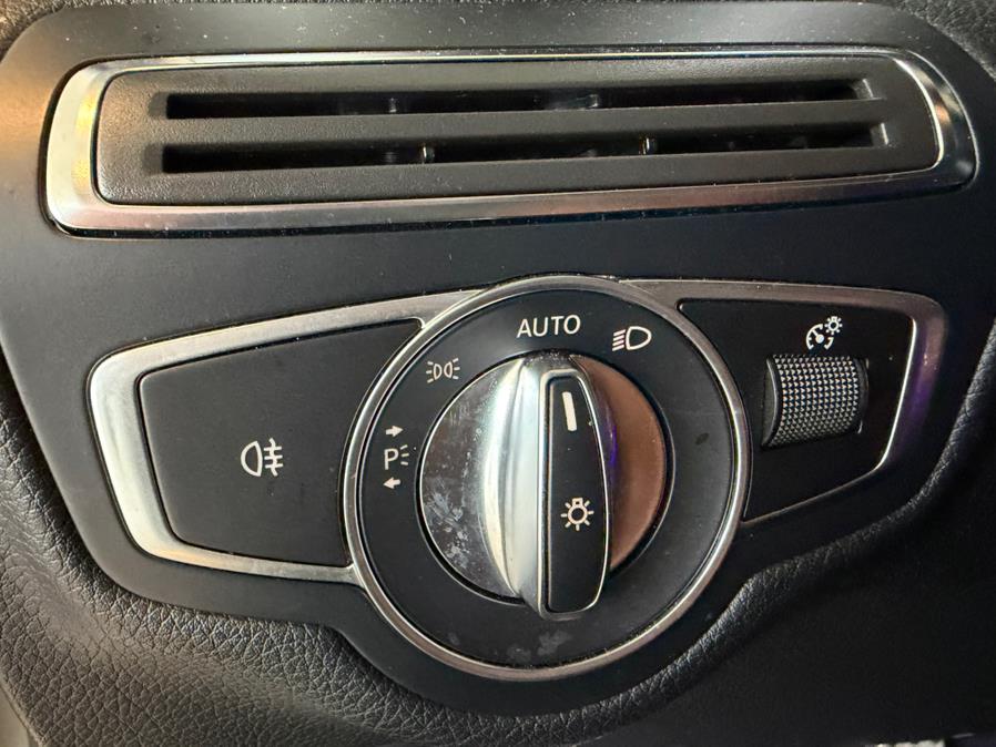 2019 Mercedes-Benz C-Class C 300 4MATIC Coupe, available for sale in West Hartford, Connecticut | AutoMax. West Hartford, Connecticut 2019 Mercedes-Benz C-Class C 300 4MATIC Coupe, available for sale in West Hartford, Connecticut | AutoMax. West Hartford, Connecticut
