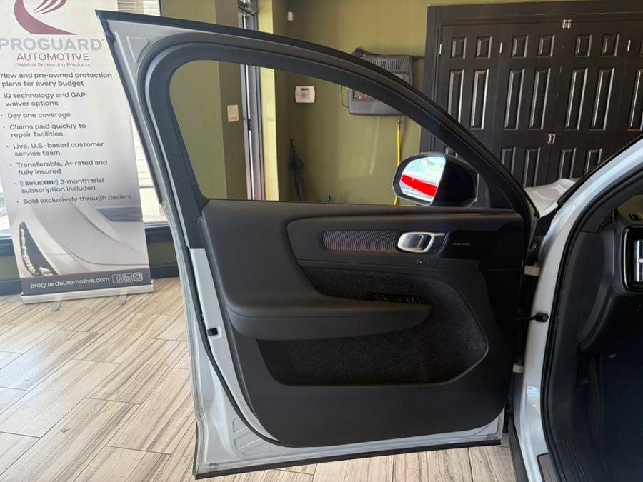 2021 Volvo XC40 Recharge P8 eAWD Pure Electric, available for sale in West Hartford, Connecticut | AutoMax. West Hartford, Connecticut 2021 Volvo XC40 Recharge P8 eAWD Pure Electric, available for sale in West Hartford, Connecticut | AutoMax. West Hartford, Connecticut
