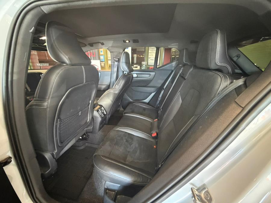 2021 Volvo XC40 Recharge P8 eAWD Pure Electric, available for sale in West Hartford, Connecticut | AutoMax. West Hartford, Connecticut 2021 Volvo XC40 Recharge P8 eAWD Pure Electric, available for sale in West Hartford, Connecticut | AutoMax. West Hartford, Connecticut