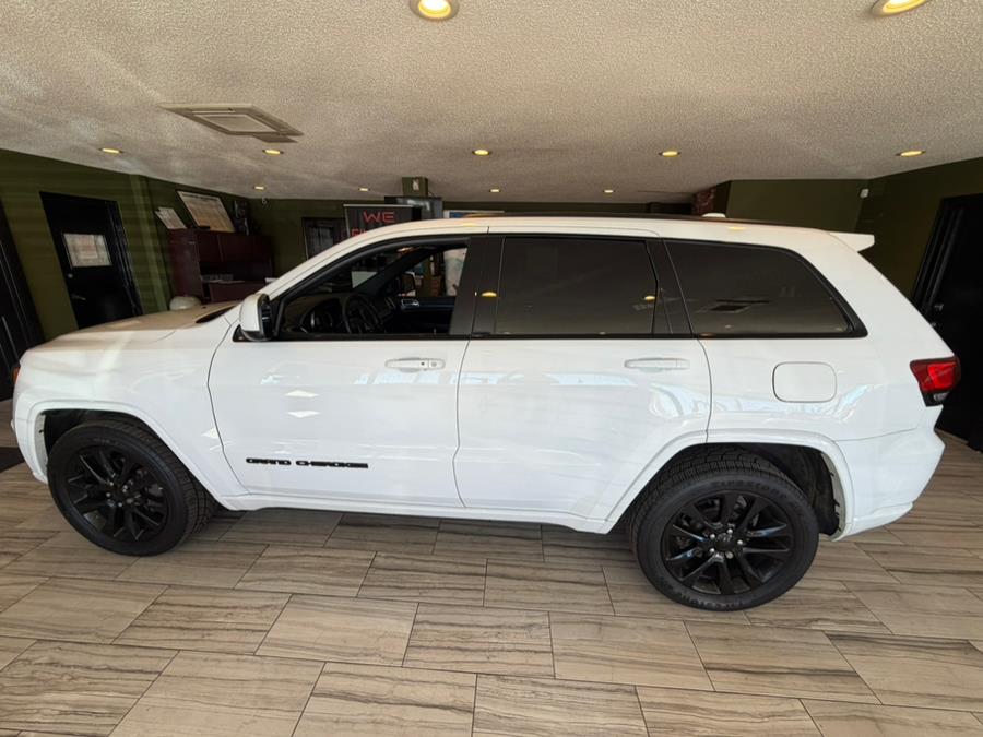 2019 Jeep Grand Cherokee Altitude 4x4, available for sale in West Hartford, Connecticut | AutoMax. West Hartford, Connecticut 2019 Jeep Grand Cherokee Altitude 4x4, available for sale in West Hartford, Connecticut | AutoMax. West Hartford, Connecticut