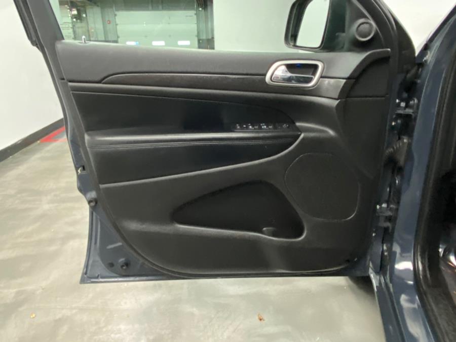 2017 Jeep Grand Cherokee Altitude 4x4 *Ltd Avail*, available for sale in Linden, New Jersey | East Coast Auto Group. Linden, New Jersey 2017 Jeep Grand Cherokee Altitude 4x4 *Ltd Avail*, available for sale in Linden, New Jersey | East Coast Auto Group. Linden, New Jersey