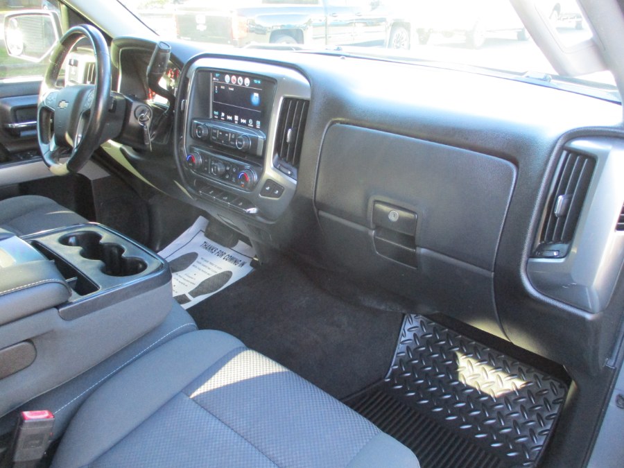 2017 Chevrolet Silverado 1500 4WD Double Cab 143.5" LT w/1LT, available for sale in Suffield, Connecticut | Suffield Auto LLC. Suffield, Connecticut 2017 Chevrolet Silverado 1500 4WD Double Cab 143.5" LT w/1LT, available for sale in Suffield, Connecticut | Suffield Auto LLC. Suffield, Connecticut