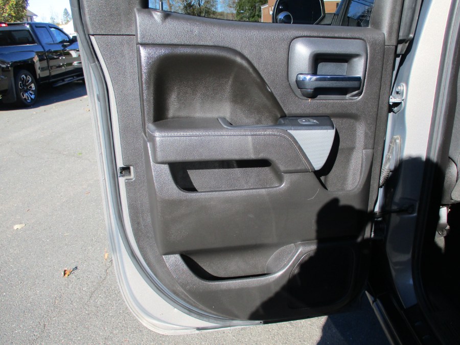 2017 Chevrolet Silverado 1500 4WD Double Cab 143.5" LT w/1LT, available for sale in Suffield, Connecticut | Suffield Auto LLC. Suffield, Connecticut 2017 Chevrolet Silverado 1500 4WD Double Cab 143.5" LT w/1LT, available for sale in Suffield, Connecticut | Suffield Auto LLC. Suffield, Connecticut