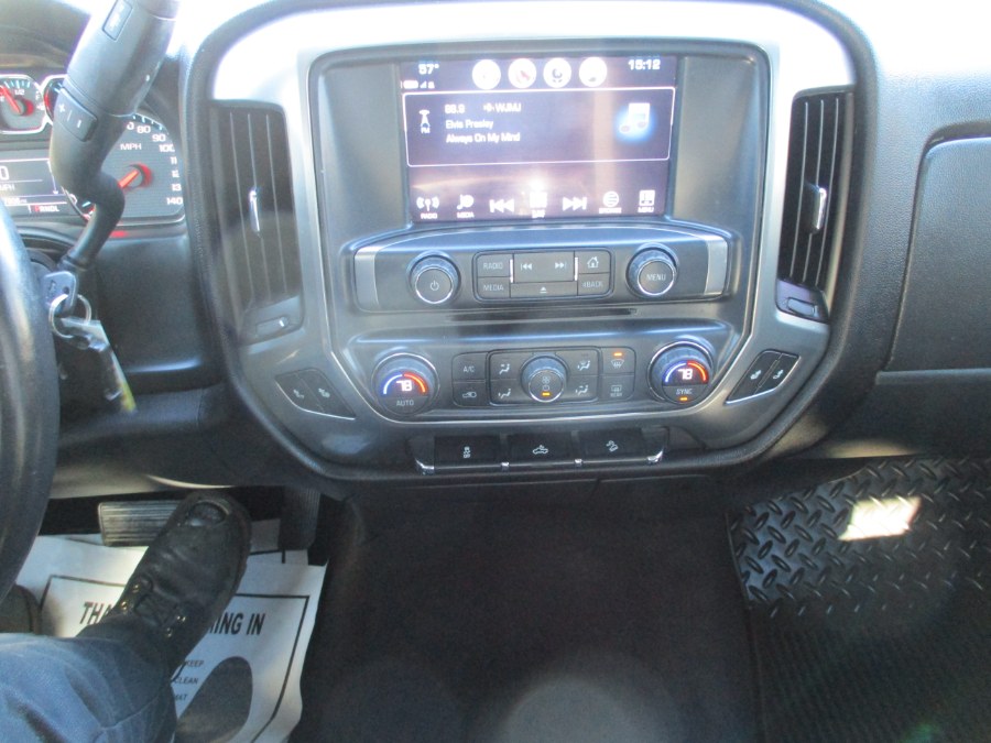 2017 Chevrolet Silverado 1500 4WD Double Cab 143.5" LT w/1LT, available for sale in Suffield, Connecticut | Suffield Auto LLC. Suffield, Connecticut 2017 Chevrolet Silverado 1500 4WD Double Cab 143.5" LT w/1LT, available for sale in Suffield, Connecticut | Suffield Auto LLC. Suffield, Connecticut