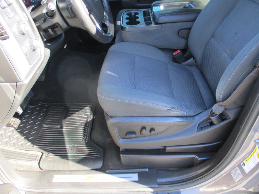 2017 Chevrolet Silverado 1500 4WD Double Cab 143.5" LT w/1LT, available for sale in Suffield, Connecticut | Suffield Auto LLC. Suffield, Connecticut 2017 Chevrolet Silverado 1500 4WD Double Cab 143.5" LT w/1LT, available for sale in Suffield, Connecticut | Suffield Auto LLC. Suffield, Connecticut