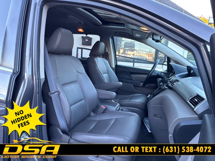 2016 Honda Odyssey 5dr EX-L w/RES, available for sale in Commack, New York | DSA Motor Sports Corp. Commack, New York 2016 Honda Odyssey 5dr EX-L w/RES, available for sale in Commack, New York | DSA Motor Sports Corp. Commack, New York