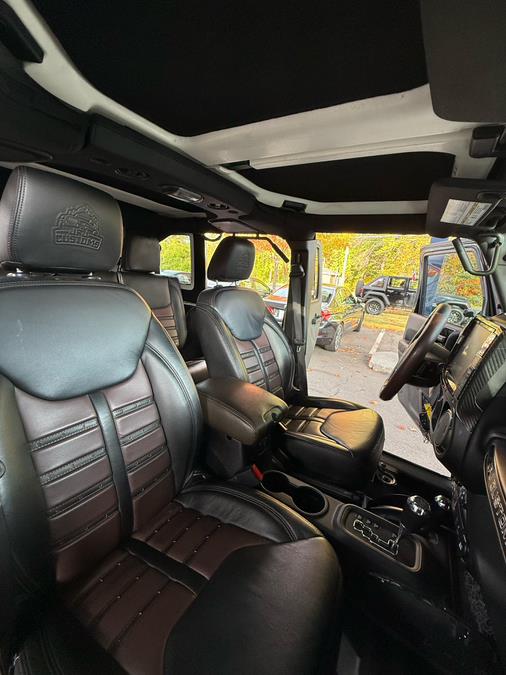2017 Jeep Wrangler Unlimited Rubicon 4x4, available for sale in Windsor Locks, Connecticut | JANNA MOTORS LLC. Windsor Locks, Connecticut 2017 Jeep Wrangler Unlimited Rubicon 4x4, available for sale in Windsor Locks, Connecticut | JANNA MOTORS LLC. Windsor Locks, Connecticut
