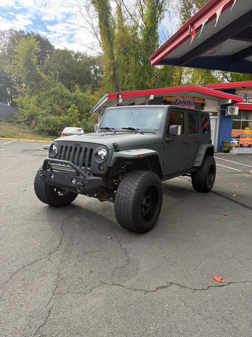 2017 Jeep Wrangler Unlimited Rubicon 4x4, available for sale in Windsor Locks, Connecticut | JANNA MOTORS LLC. Windsor Locks, Connecticut 2017 Jeep Wrangler Unlimited Rubicon 4x4, available for sale in Windsor Locks, Connecticut | JANNA MOTORS LLC. Windsor Locks, Connecticut