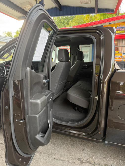 2020 Chevrolet Silverado 1500 4WD Double Cab 147" LT, available for sale in Windsor Locks, Connecticut | JANNA MOTORS LLC. Windsor Locks, Connecticut 2020 Chevrolet Silverado 1500 4WD Double Cab 147" LT, available for sale in Windsor Locks, Connecticut | JANNA MOTORS LLC. Windsor Locks, Connecticut