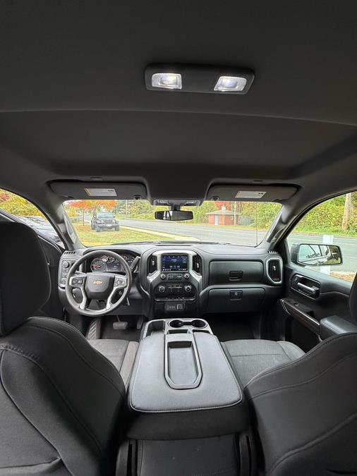 2020 Chevrolet Silverado 1500 4WD Double Cab 147" LT, available for sale in Windsor Locks, Connecticut | JANNA MOTORS LLC. Windsor Locks, Connecticut 2020 Chevrolet Silverado 1500 4WD Double Cab 147" LT, available for sale in Windsor Locks, Connecticut | JANNA MOTORS LLC. Windsor Locks, Connecticut