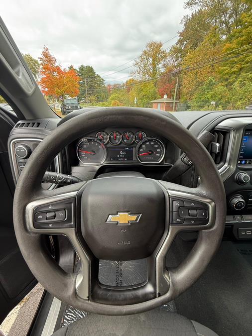 2020 Chevrolet Silverado 1500 4WD Double Cab 147" LT, available for sale in Windsor Locks, Connecticut | JANNA MOTORS LLC. Windsor Locks, Connecticut 2020 Chevrolet Silverado 1500 4WD Double Cab 147" LT, available for sale in Windsor Locks, Connecticut | JANNA MOTORS LLC. Windsor Locks, Connecticut