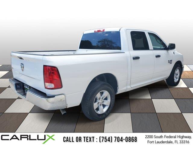 2022 Ram 1500 Classic SLT photo 4