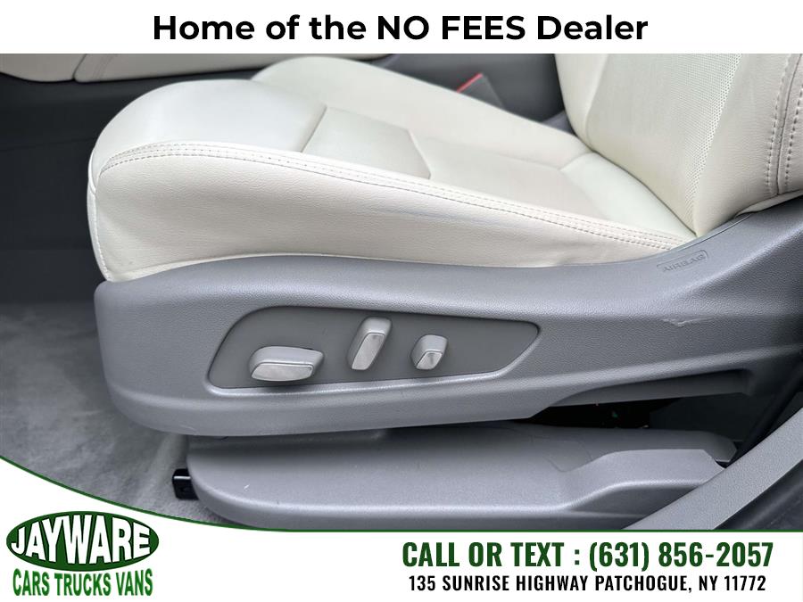 2023 Cadillac Xt5 AWD 4dr Premium Luxury, available for sale in Patchogue, New York | Jayware Cars Trucks Vans. Patchogue, New York 2023 Cadillac Xt5 AWD 4dr Premium Luxury, available for sale in Patchogue, New York | Jayware Cars Trucks Vans. Patchogue, New York
